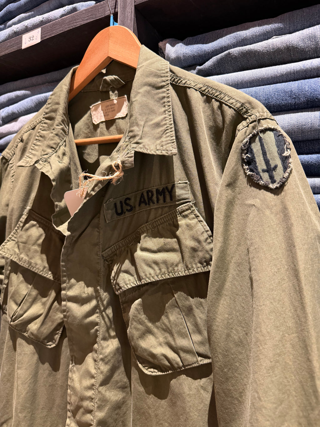 US ARMY JUGLE JACKET - M