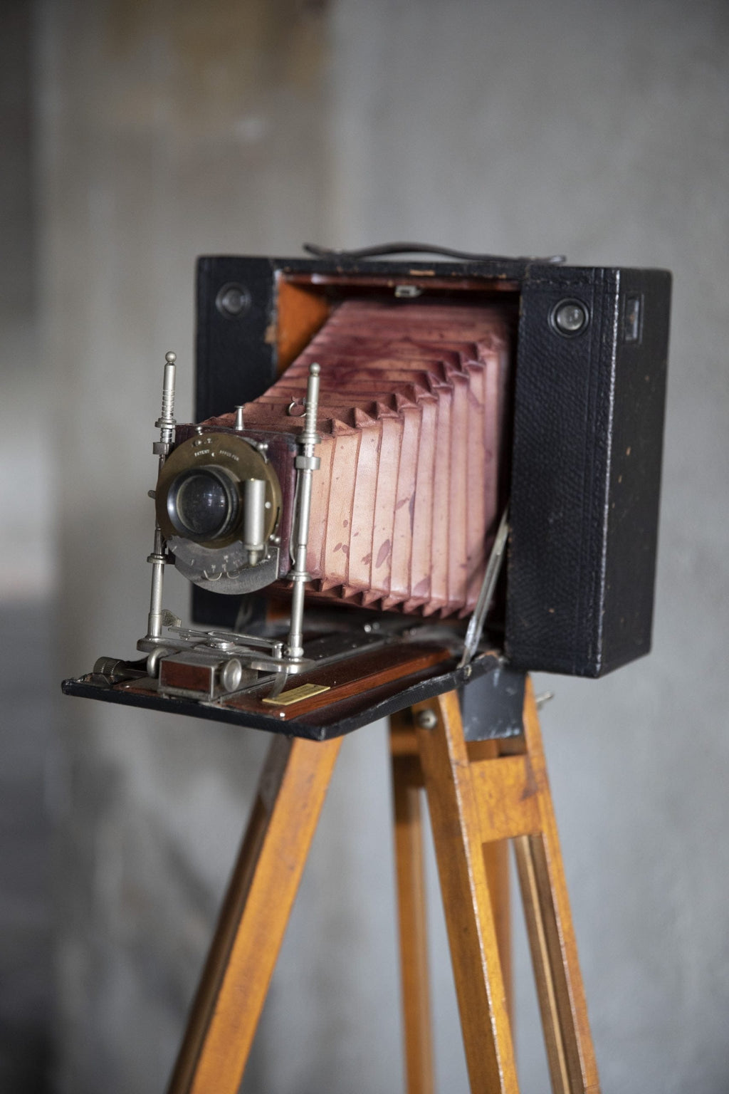 Banco Ottico Anni 50 – foto 2 – noleggio Rusted Vintage