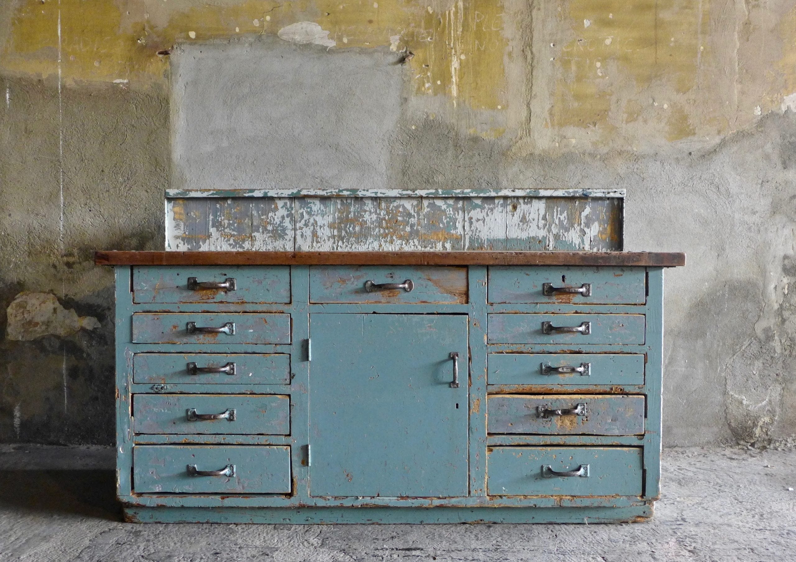 Bancone Officina – noleggio Rusted Vintage