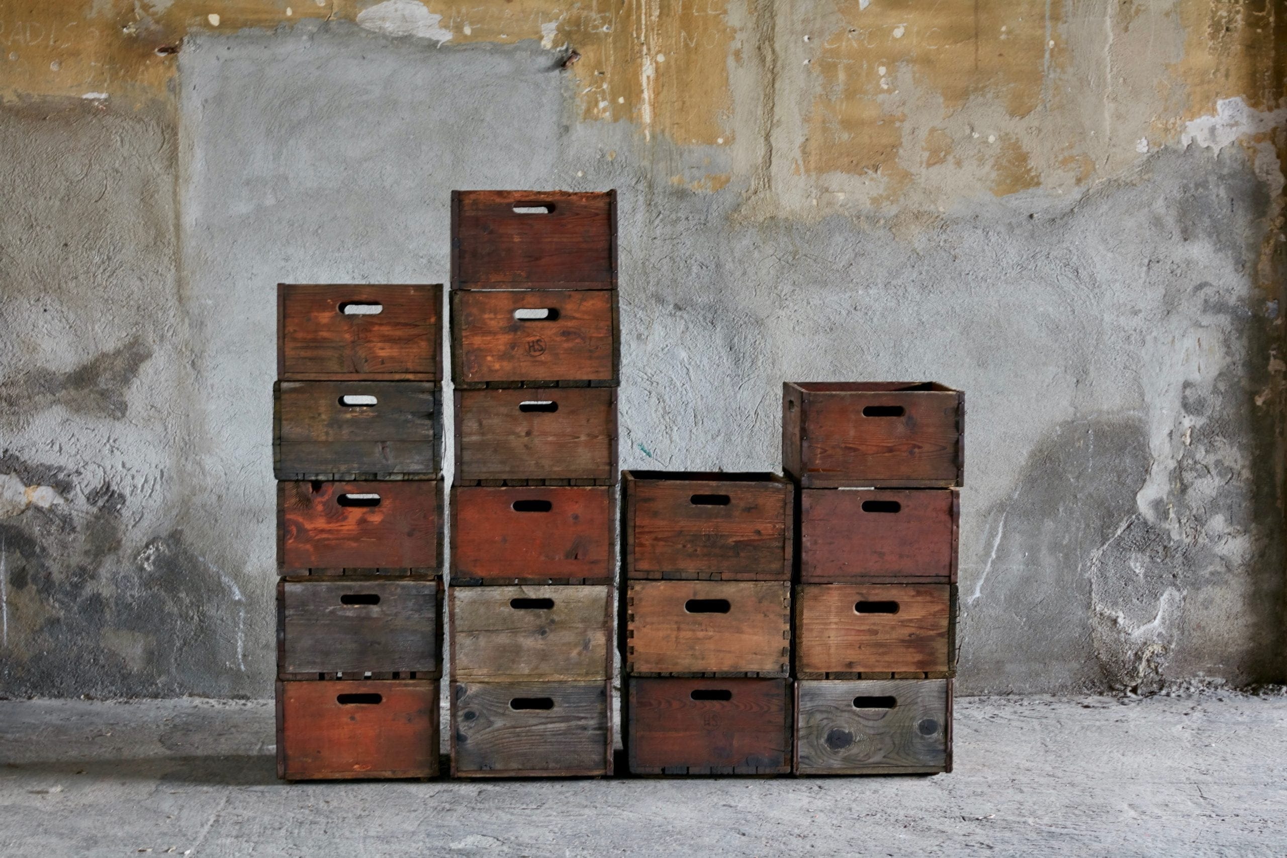 20 Cassette in Legno – noleggio Rusted Vintage