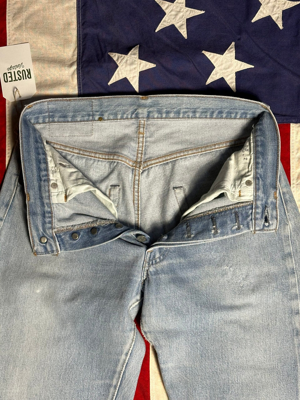 Vtg Levi's 501 Selvedge (W30)
