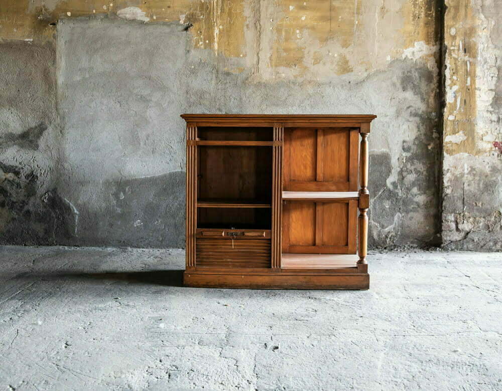 Mobiletto Credenza – noleggio Rusted Vintage