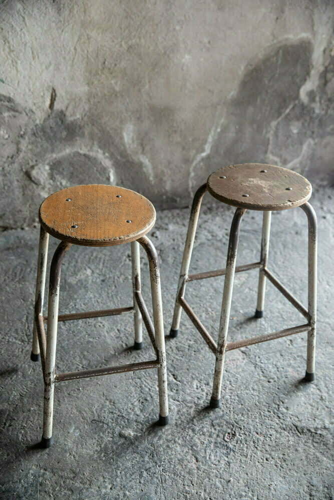 Sgabelli Factory – foto 2 – noleggio Rusted Vintage