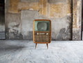 Television Rafena Atelier – noleggio Rusted Vintage