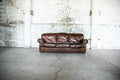 Divano Chester – noleggio Rusted Vintage
