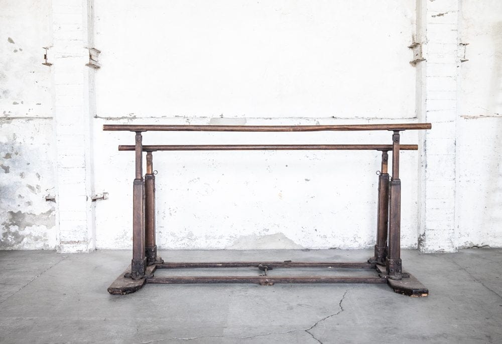 Parallelle Simmetriche Vintage – noleggio Rusted Vintage