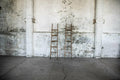 Scale in Legno Vintage – noleggio Rusted Vintage