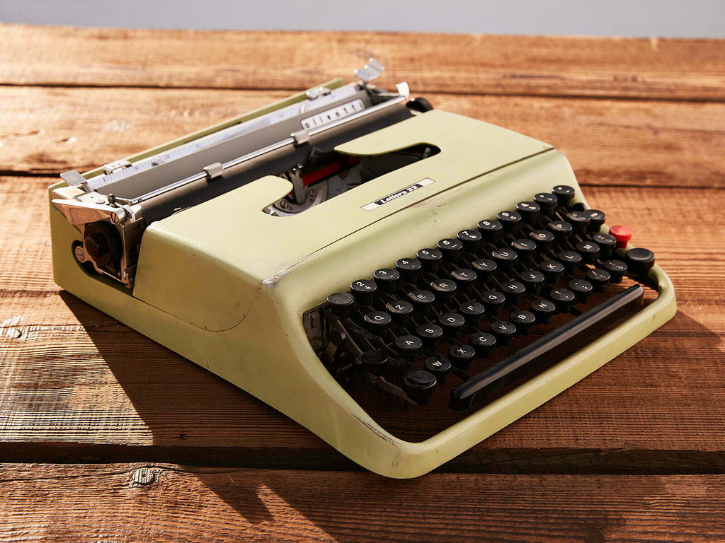 Tv Brionvega Bianco – foto 2 – noleggio Rusted Vintage