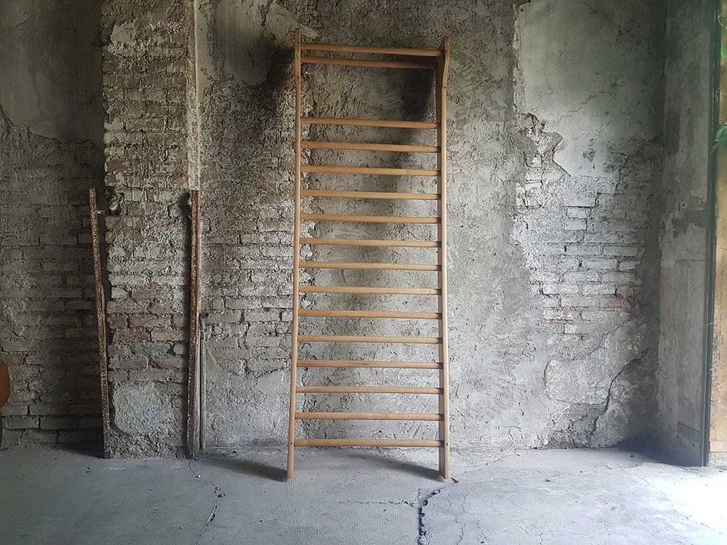 Spalliera Svedese Anni 80 – noleggio Rusted Vintage