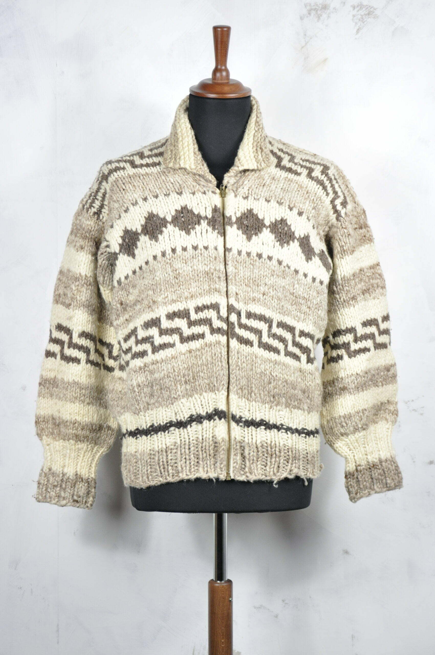 Vintage Cowichan Sweater Small